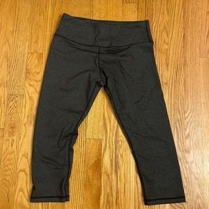 Lululemon leggings in perfect condition